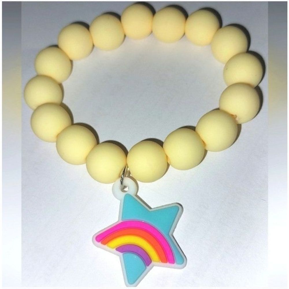 Super cute girls beaded bracelet
